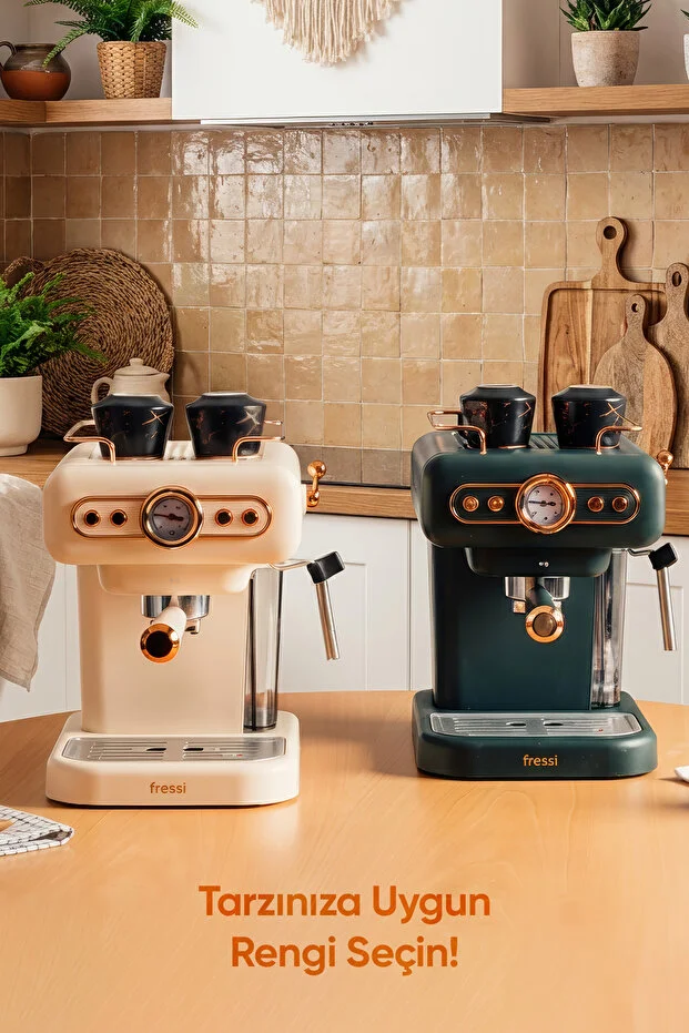 Espresso Latte Cappuccino Kahve Makinesi Süt Köpürtücülü 20bar Basınçlı